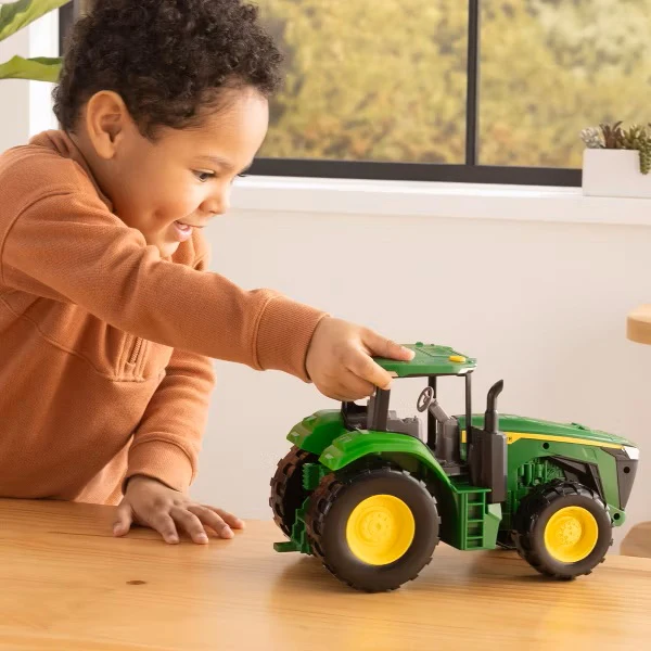 John Deere Lights and Sounds Tractor 47674 - Image 6