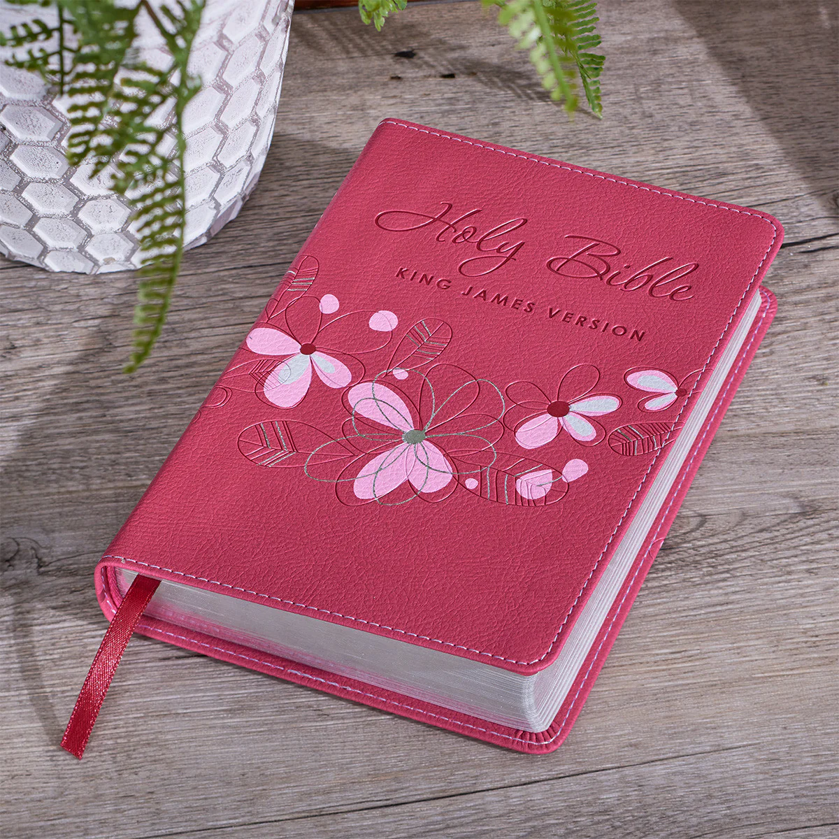 KJV Pink Compact Bible KJV009 - Image 9